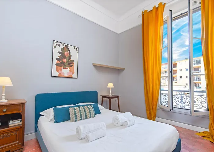 דירה Le Charme Au Coeur De Menton!